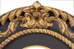 Gold oval frame close-up