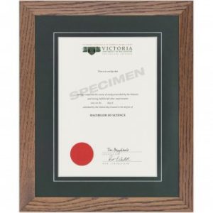 Traditional Oak, Green Matboard with V Groove