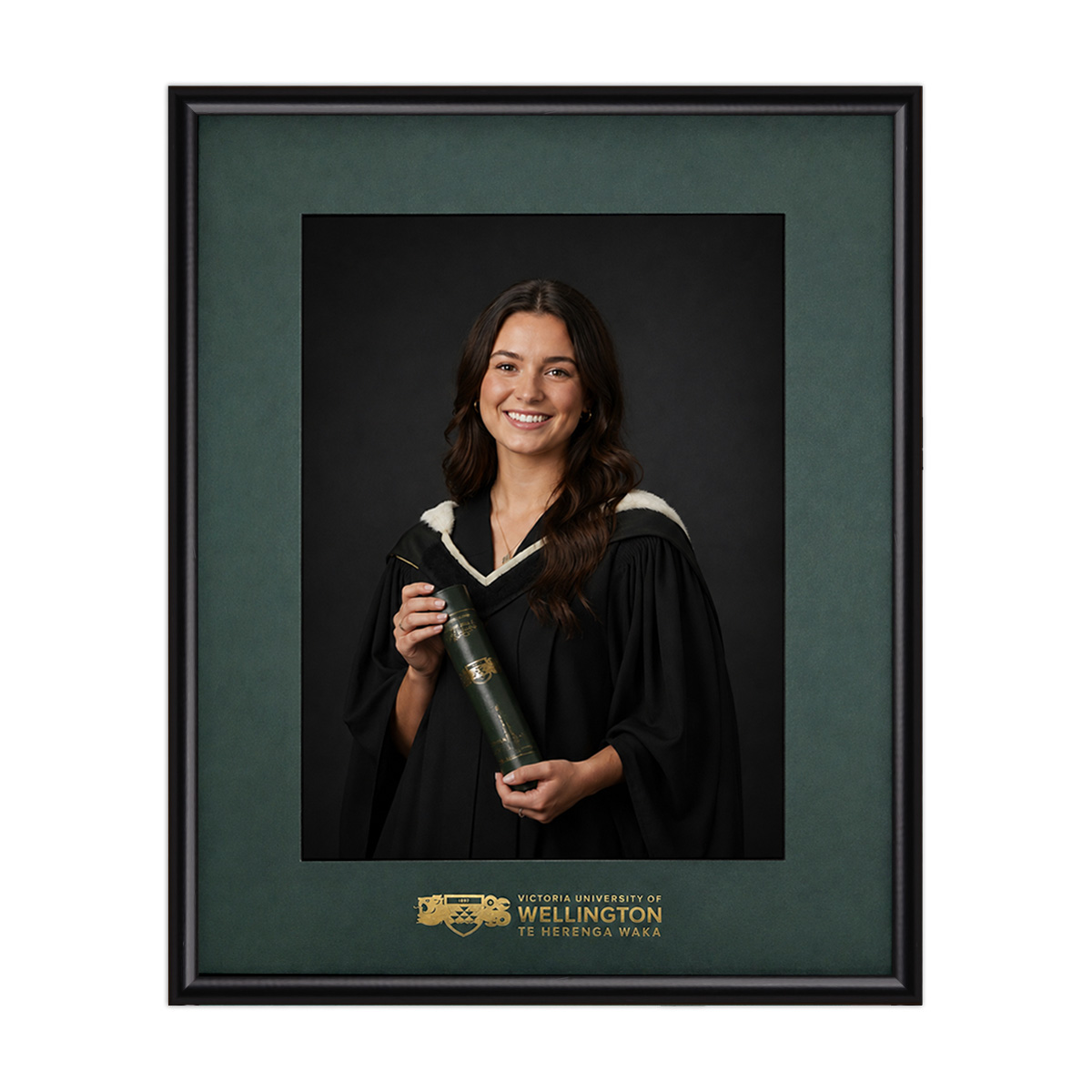 vic-special-photo Graduation photography framing